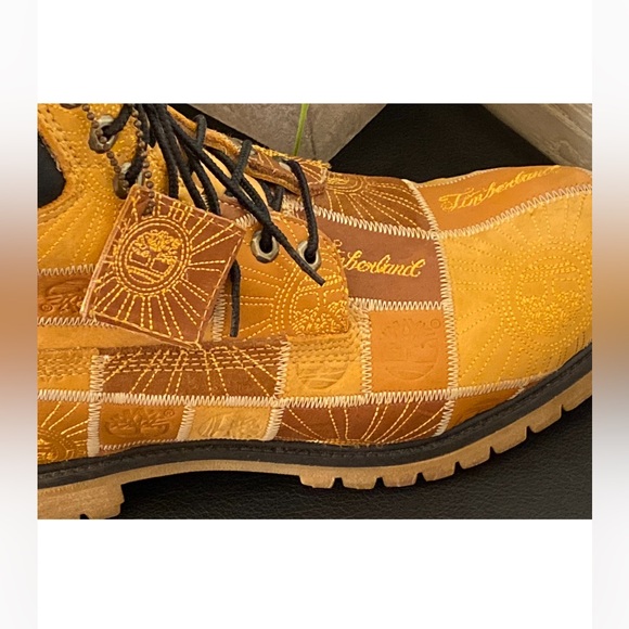 NEW Timberland Brown and Tan Embroidered Debossed Mens Boots Size 11 - Picture 7 of 16
